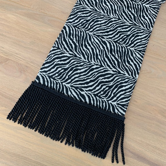 Zebra print table runner with black fringe 29x13 - Picture 3 of 7
